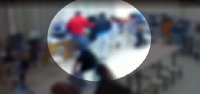 Professor e aluno trocam agressões em sala de aula no Paraná