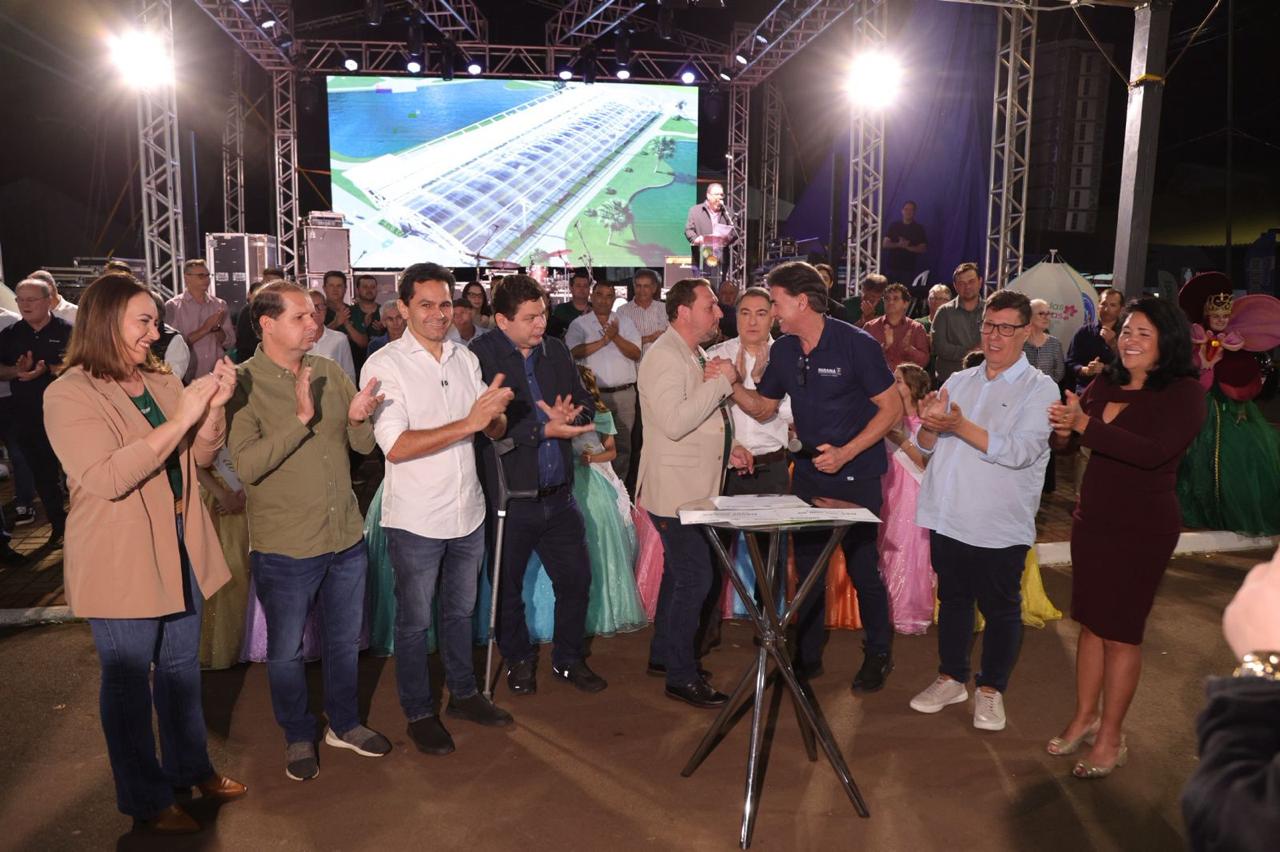 Abertura oficial da 25ª Festa das Orquídeas e do Peixe é marcada por grandes anúncios de investimentos estaduais