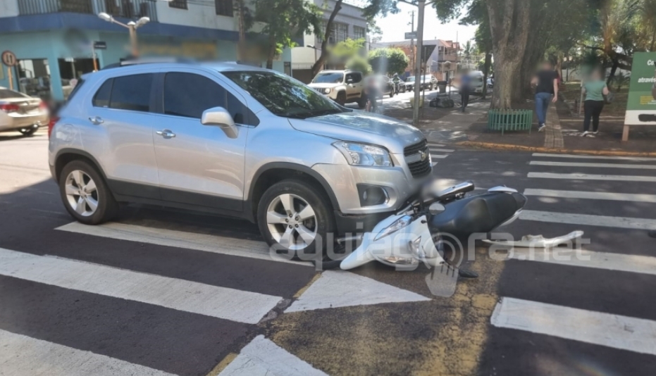 Mulher fica gravemente ferida após acidente no centro de Marechal Rondon