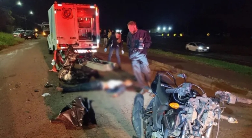 Jovem de 25 anos morre em colisão entre motocicletas