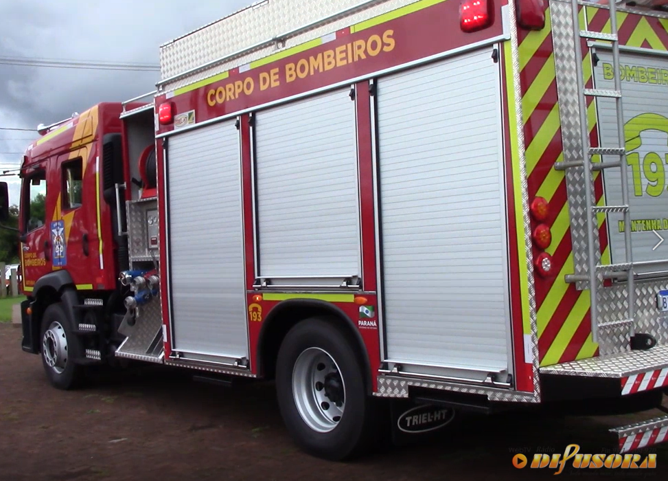 Após problema mecânico carreta tem princípio de incêndio na BR 163