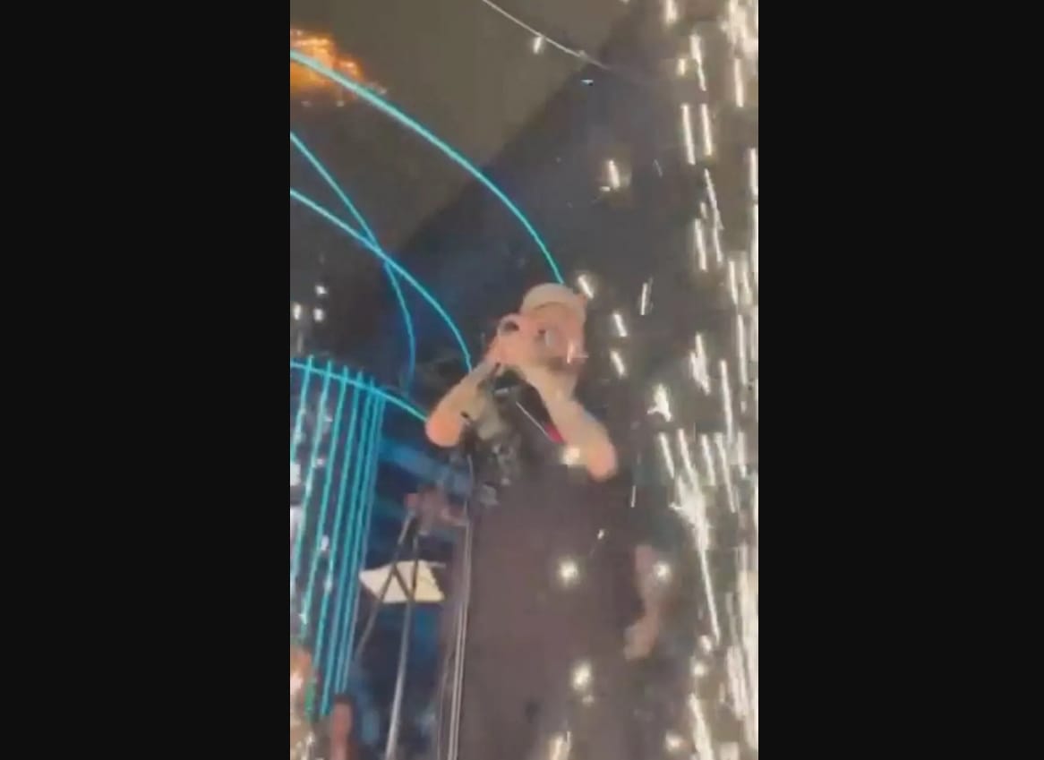 Vídeo: Incêndio em boate deixa mais de 50 mortos na Macedônia do Norte