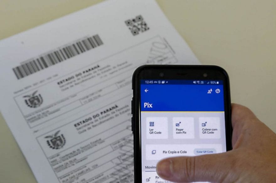 Paranaenses podem ter direito  isenção do IPVA e não sabem: veja quem pode solicitar o benefício