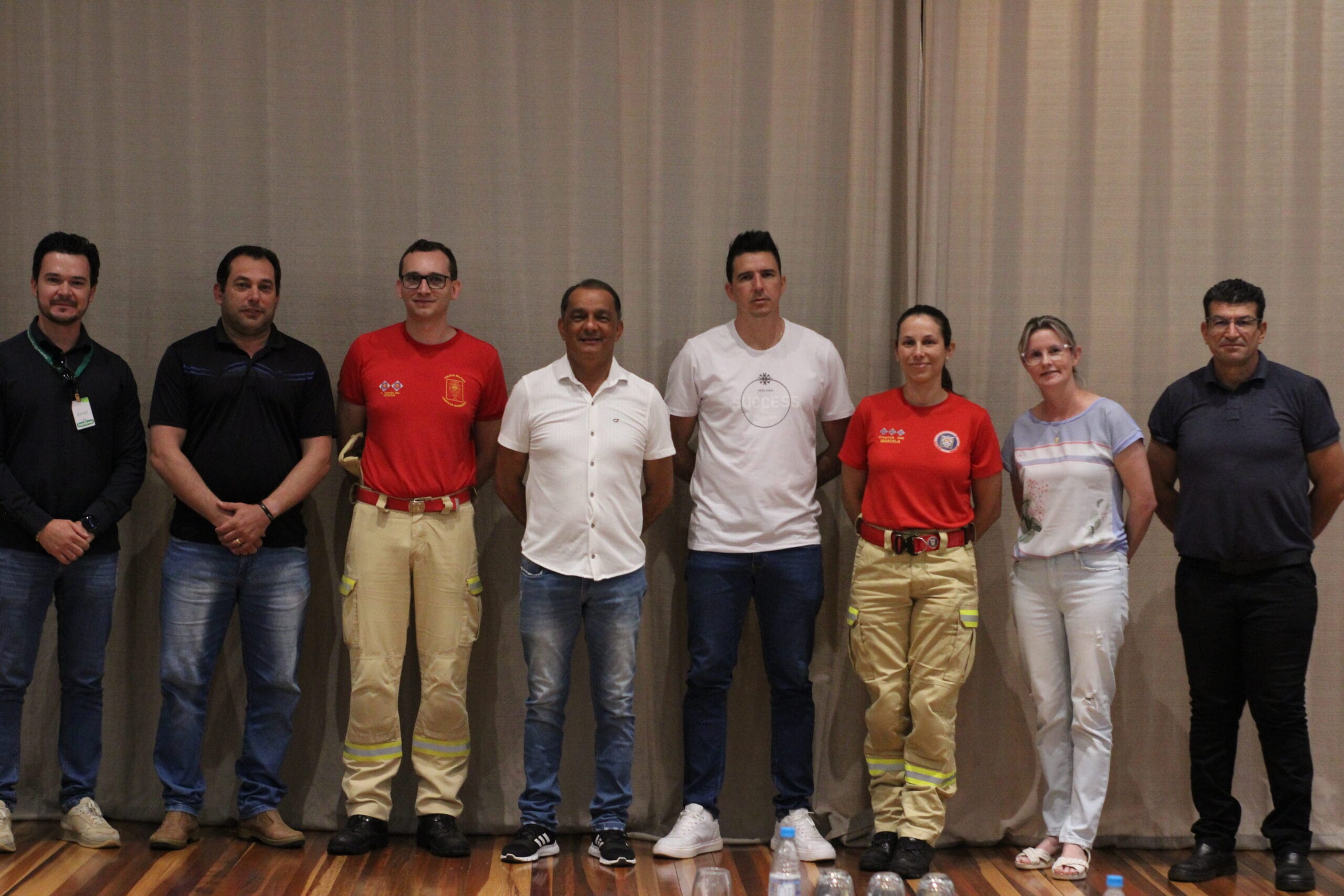 Entre Rios do Oeste Oferece Suporte a Empresários para Regularização de Alvarás dos Bombeiros