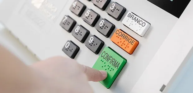 Como justificar a ausência  s urnas pelo aplicativo e-Título no dia da eleição