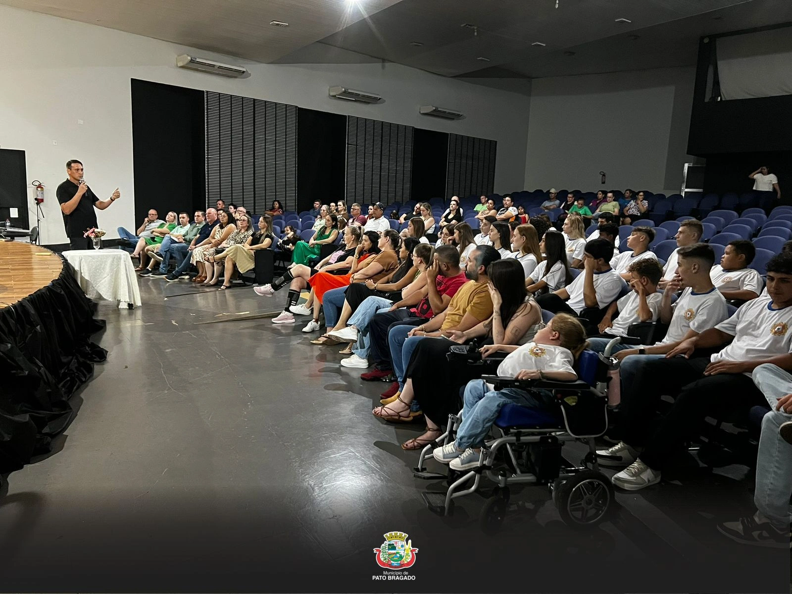 Colégio Estadual Pato Bragado realiza aula inaugural do Curso Técnico de Administração