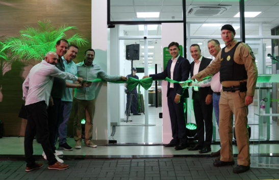 Sicredi reinaugura agência em Mercedes