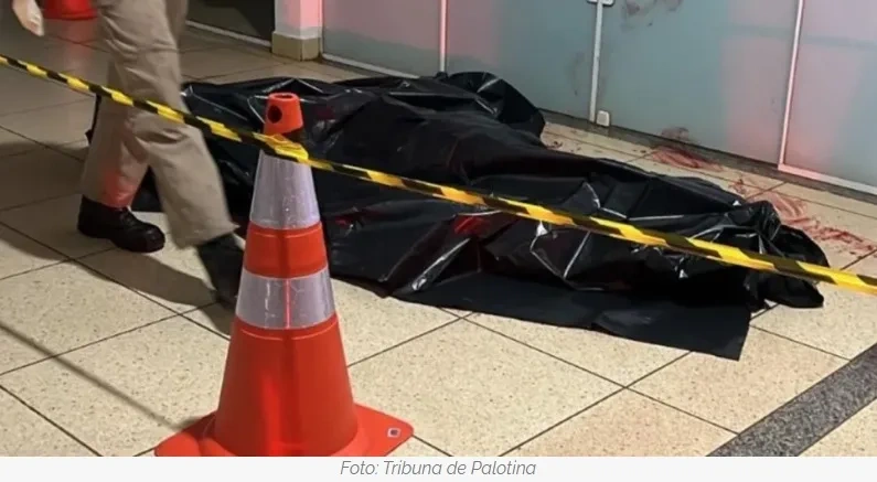 Homem é morto a facadas na rodoviária de Palotina