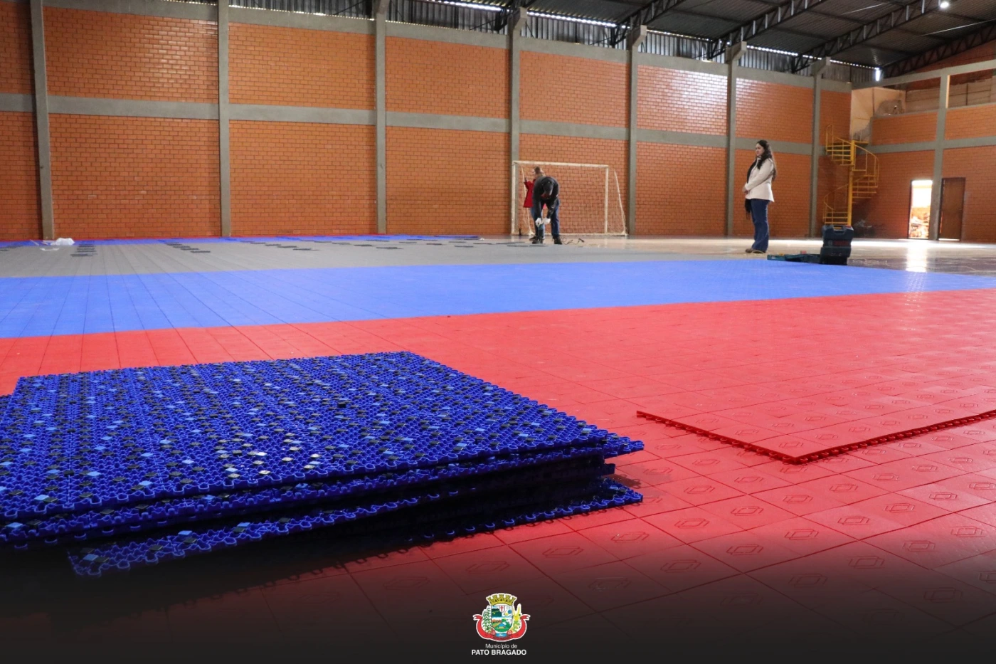 Investimento de R$ 251,9 mil moderniza quadra do Centro Poliesportivo Cristal de Pato Bragado