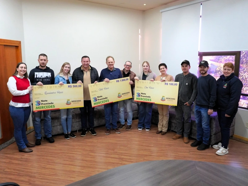 Prefeitura entrega prêmios em dinheiro do 5º sorteio do Nota Premiada Mercedes