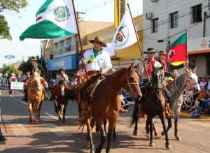  Desfile Alegórico reunirá cerca de 1,5 mil participantes nas comemorações dos 66 anos de Marechal Rondon