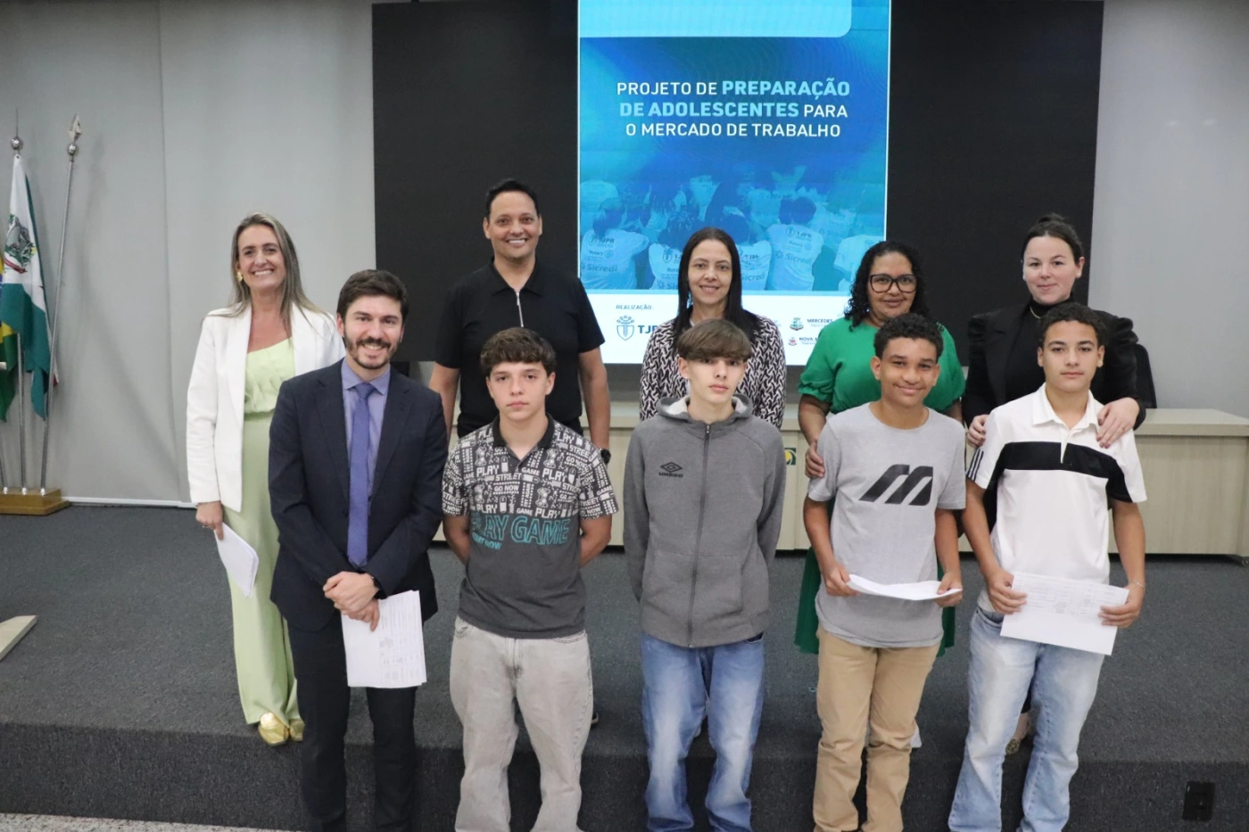 Adolescentes de Nova Santa Rosa iniciam participação em projeto de preparação para o mercado de trabalho