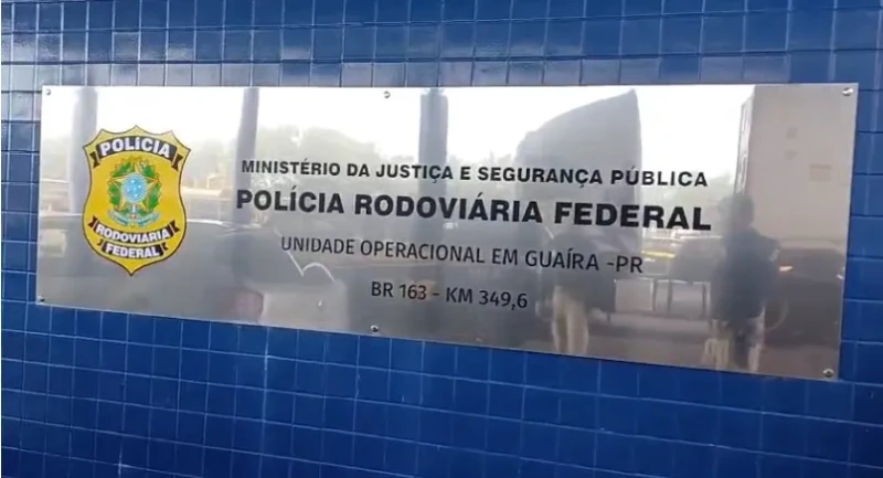 PRF  prende casal com mais de 25 kg de haxixe marroquino e crack