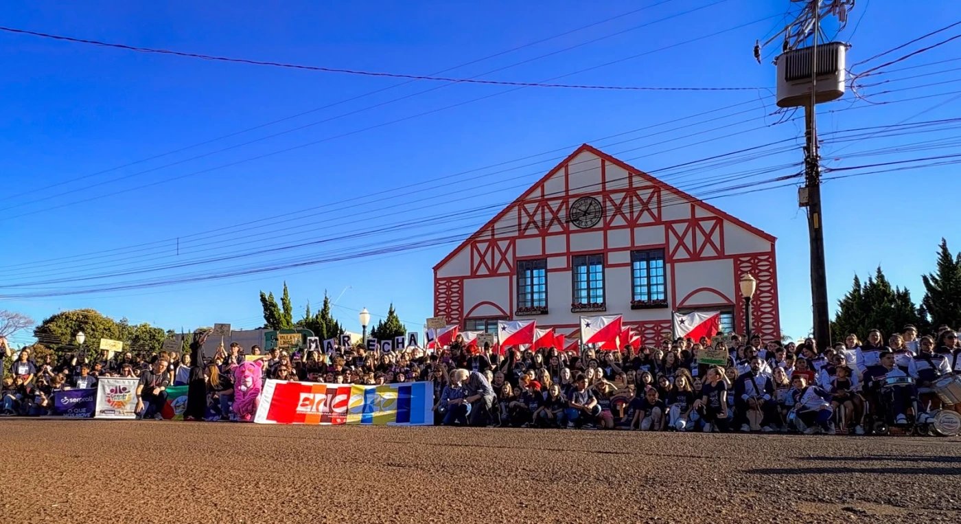 Tradicional Caminhada dos Coros reúne coralistas e comunidade em Nova Santa Rosa