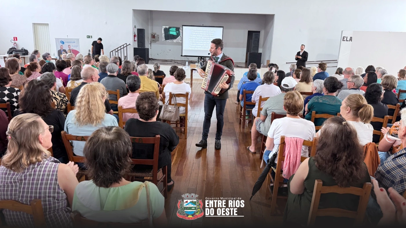    Evento em homenagem à pessoa idosa de Entre Rios do Oeste reúne mais de 180 participantes