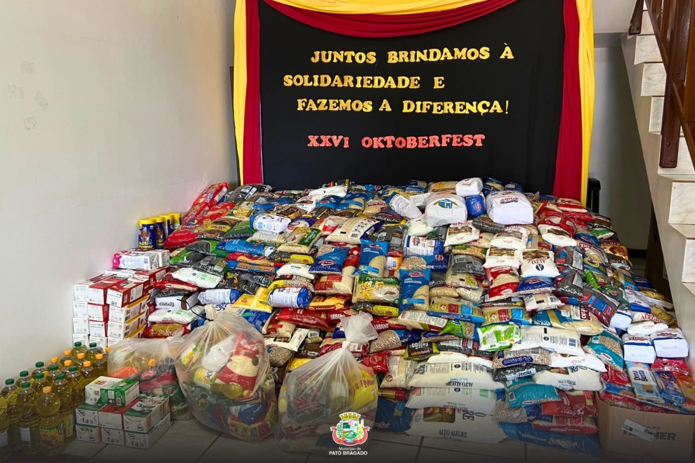 Oktoberfest de Pato Bragado transforma solidariedade em mais de uma tonelada de alimentos