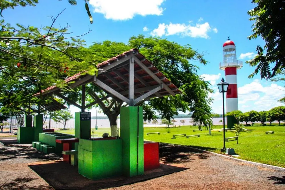 Começa a temporada de verão em Porto Mendes